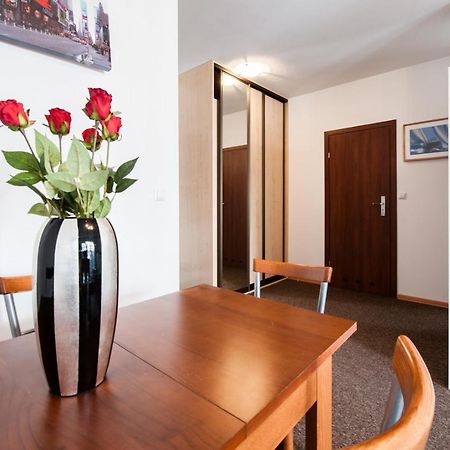 Apartament Superapart Banderii 4 Warszawa Zewnętrze zdjęcie