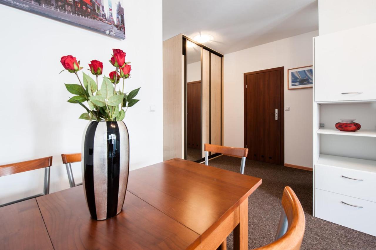 Apartament Superapart Banderii 4 Warszawa Zewnętrze zdjęcie